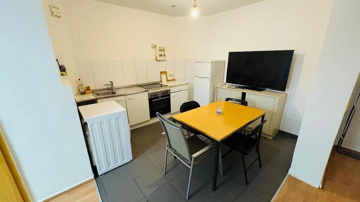 Апартаменты Affordable Living On Marienplatz Штутгарт Германия